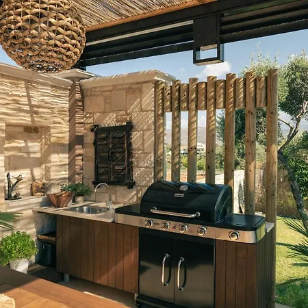 Villa Peacock *